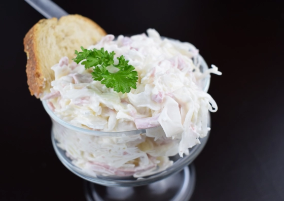 5f476df16ea9a.webp